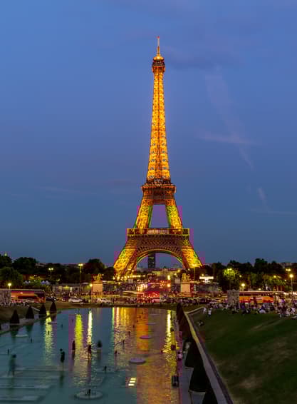 ทัวร์ยุโรปตะวันตก 8 วัน 5 คืน มงค์แซงค์มิเชล จัตุรัสกรองปลาซ บิน TG (BKK)