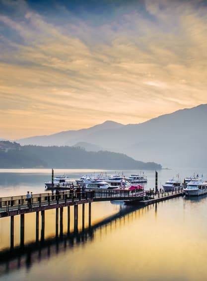 ทัวร์ไต้หวัน ไทจง ไทเป 5 วัน 3 คืน เจียอี้ OTHERWORLD ล่องเรือสุริยันจันทรา (ชมดอกไม้) บิน BR (BKK)