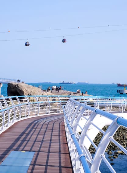 ทัวร์เกาหลี ปูซาน 5 วัน 3 คืน ชงโดสกายวอล์ค หมู่บ้านริมทะเลฮุนยออุน บิน BX (ฺBKK)