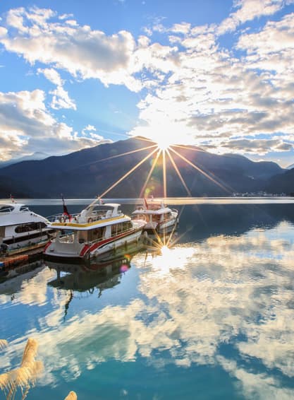 ทัวร์ไต้หวัน ไทจง ไทเป 4 วัน 3 คืน สุริยันจันทรา บรูราโน่แห่งไต้หวัน (พักซีเหมินติง 2 คืน) บิน JX (BKK)