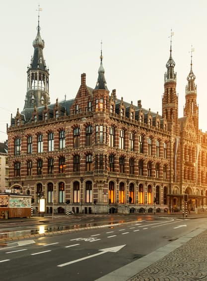 ทัวร์ยุโร เยอรมัน เนอเธอร์แลนด์ เบลเยี่ยม ฝรั่งเศส 8 วัน 5 คืน UIEU021 หมู่บ้านกีธูร์น ล่องเรือหมู่บ้านกีธูร์น ล่องเรือหลังคากระจก จัตุรัสกรองปลาซ บิน EK (BKK)