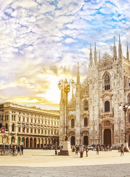 ทัวร์ยุโรป อิตาลี สวิส 7 วัน 4 คืน IEK153 มหาวิหารดูโอโม่แห่งมิลาน จัตุรัสซานมาร์โค ปราสาทชิลยอง สิงโตหินแกะสลัก บิน EK (BKK)