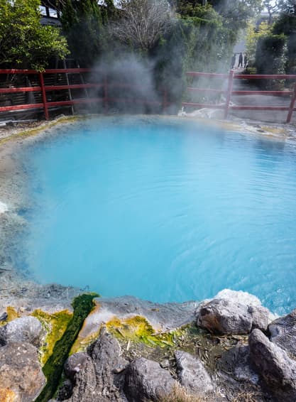 ทัวร์ญี่ปุ่น ฟุกุโอกะ 5 วัน 3 คืน CVZFUK3 หมู่บ้านยูฟูอิน ศาลเจ้าดาไซฟุ ชิโนอิเกะจิโกกุ บิน VZ (BKK)