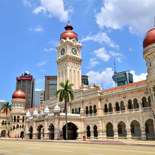 จัตุรัสเมอร์เดก้า (เสาธง Union Jack)