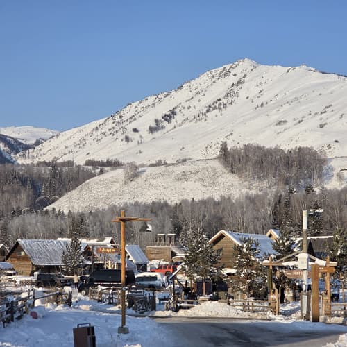 หมู่บ้านเหอมู่