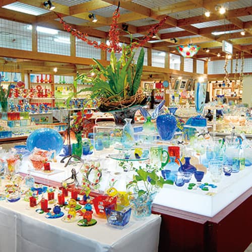 โรงงานเครื่องแก้วโอกินาว่า