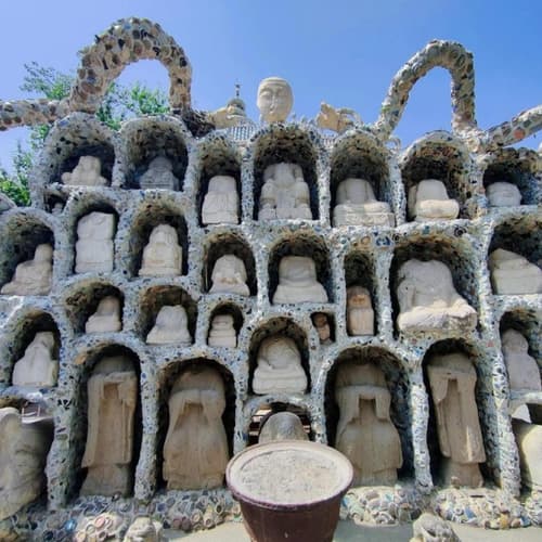 บ้านกระเบื้องเทียนจิน (บ้านเก่าของหวงหรงเหลียง)