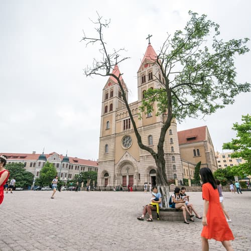 โบสถ์เซนต์ไมเคิลเมืองชิงเต่า