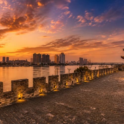 กำแพงเมืองโบราณเซียงหยาง