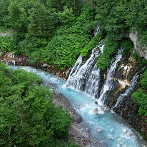 น้ำตกชิโรฮิเงะ