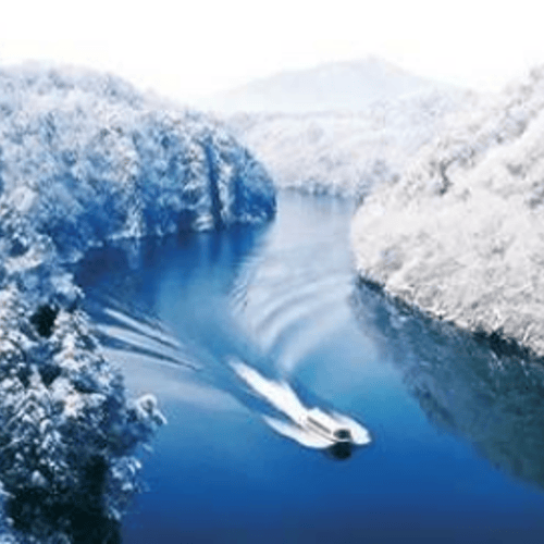 ล่องเรือหุบเขาเอะนะ