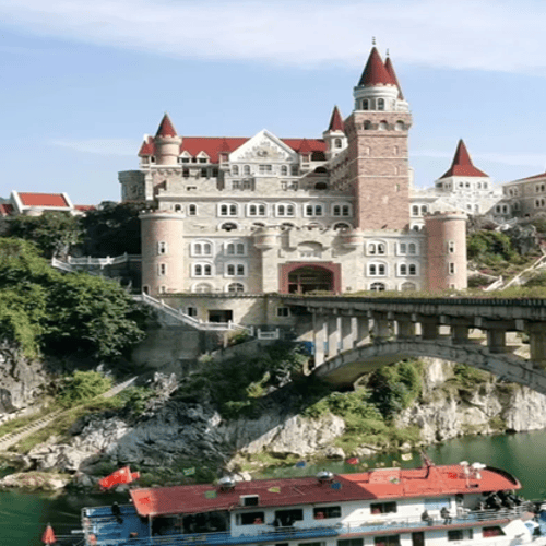 ปราสาทหงส์ (ปราสาทซิงยี่)