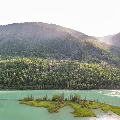 ทะเลสาบวู่หลง (ทะเลสาบมังกรหลับ)