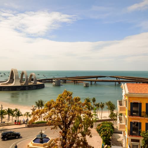 สะพานจูบ