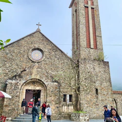 โบสถ์หินตามด๋าว 