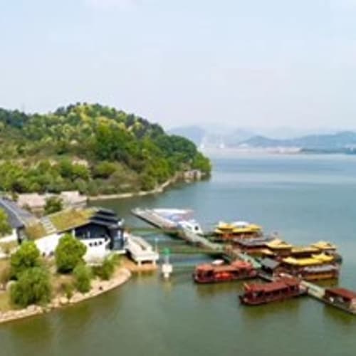 ป่าในน้ำทะเลสาบซิงซาน