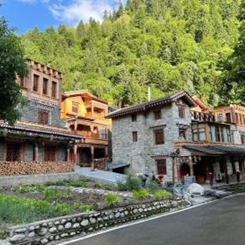 หมู่บ้านทิเบตหยางหรงฮาเต๋อ