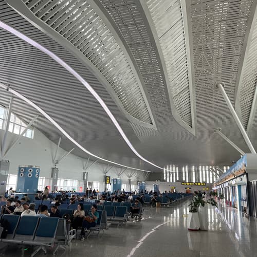 สนามบินคัชการ์