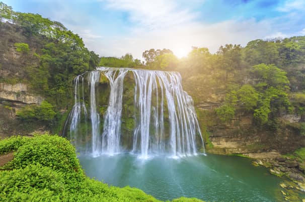 ทัวร์จีน กุ้ยหลิน 5 วัน 4 คืน KWEAQ0425 หมู่บ้านวูเจียงจ้าย น้ำตกหวงกั่วซู่ ช็อปปิ้งถนนคนเดินชิงหยุน วัดโบราฌเซียนหมิง บิน AQ (BKK)       