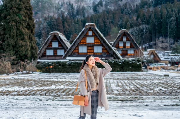 ทัวร์ญี่ปุ่น โอซาก้า เกียวโต ทาคายาม่า 6 วัน 4 คืน ZGKIX-2603MM อาราชิยามะ ชิราคาวาโกะ (เที่ยวอิสระ 1 วัน) บิน MM (BKK)