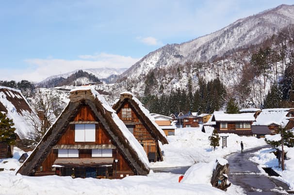 ทัวร์ญี่ปุ่น โอซาก้า ทาคายาม่า เกียวโต 6 วัน 4 คืน XJ319 หมู่บ้านชิราคาวาโกะ นาบานะโนะ ซาโตะ บิน XJ (DMK)