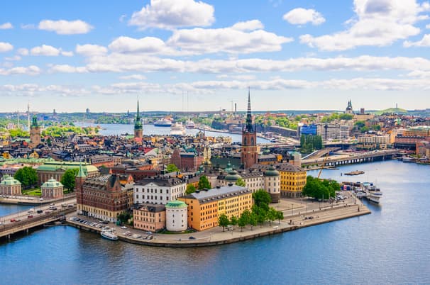 ทัวร์สแกนดิเนเวีย 9 วัน 6 คืน ล่องเรือชมซองน์ฟยอร์ด น้ำพุเกฟิออน พระราชวังอมาเลียนบอร์ก บิน EK (BKK)