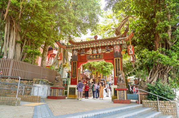 ทัวร์ฮ่องกง ฮ่องกง 3 วัน 2 คืน BT-HKG67_EK สวนสนุกดิสนีย์แลนด์ พัลส์เบย์ วัดเจ้าแม่กวนอิมฮองฮัม วัดแชกงหมิว บิน EK (BKK)