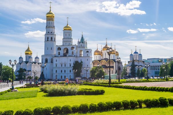 ทัวร์ยุโรป มอสโคว์ รัสเซีย 8 วัน 5 คืน UIEU_004 พระราชวังแคทเธอรีน ถนนอารบัท เซ็นต์ปีเตอร์สเบิร์ก พระราชวังปีเตอร์ฮอฟ บิน EK (BKK)      