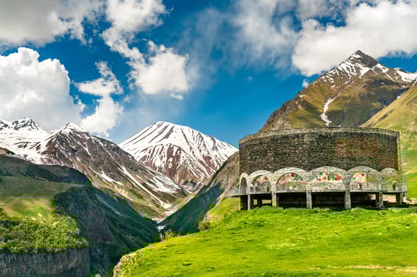 ทัวร์จอร์เจีย 6 วัน 4 คืน ZGTBS-2606KC อ่างเก็บน้ำซินวาลี อนุสรณ์สถานรัสเซีย&จอร์เจีย พิพิธภัณฑ์สตาลิน เมืองถ้ำโบราณอุปลิสต์ชิเค บิน KC (BKK)