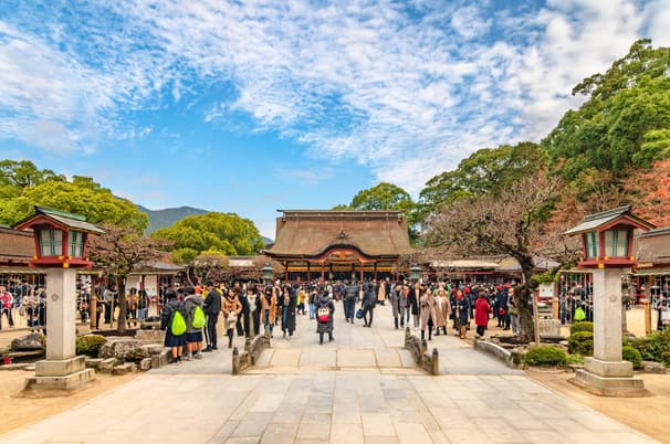 ทัวร์ญี่ปุ่น ฟุกุโอกะ 5 วัน 3 คืน FUK62 KUJU FLOWER PARK ศาลเจ้าดาไซฟุ บ่อน้ำพุร้อนเบปปุ  บิน VZ (BKK)