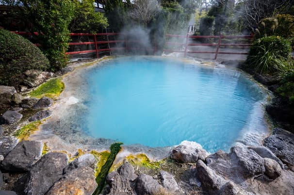 ทัวร์ญี่ปุ่น ฟุกุโอกะ 5 วัน 3 คืน CVZFUK3 หมู่บ้านยูฟูอิน ศาลเจ้าดาไซฟุ ชิโนอิเกะจิโกกุ บิน VZ (BKK)