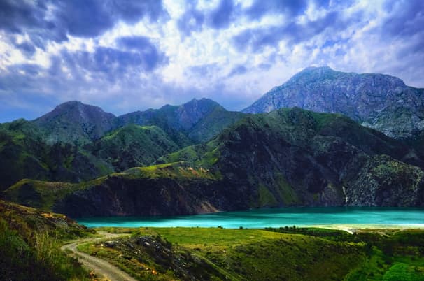 ทัวร์จีน ซินเจียงเหนือ 6 วัน 4 คืน ZGURC-2607UQ ล่องเรือทะเลสาบเทือกเขาเทียนซาน ทะเลสาบไซลี่มู่ ทุ่งดอกลาเวนเดอร์  บิน UQ (BKK)