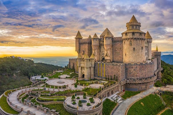 ทัวร์เวียดนาม ดานัง 3 วัน 2 คืน BT-DAD081_VZ บาน่าฮิลล์ หมู่บ้านกั๊มทาน เมืองโบราญฮอยอัน บิน VZ (BKK)