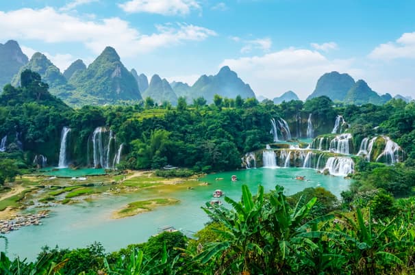 ทัวร์จีน หนานนิง กุ้ยหยาง 6 วัน 5 คืน 2UNNG-9C004 หมู่บ้านแม้ว ถ้ำน้ำแข็งหลงกง เมืองโบราณชิงหยวน บิน 9C  (BKK)