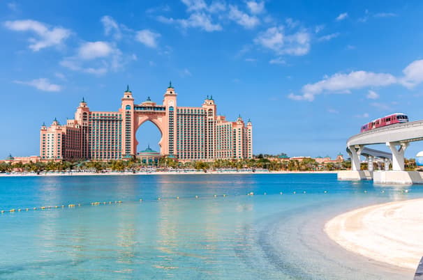 ทัวร์ดูไบ 5 วัน 3 คืน BT-UAE03_EK ชายหาดจูเมราห์ มัสยิดชาเญด หมู่บ้านวัฒนธรรม พักโรงแรมสุดหรู บิน EK (BKK)