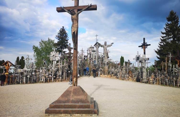 สุสานไม้กางเขน