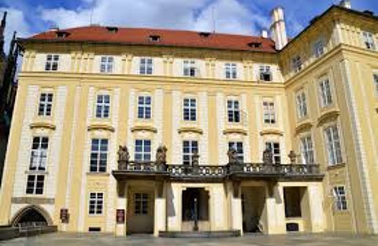 พระราชวังหลวงกรุงปราก