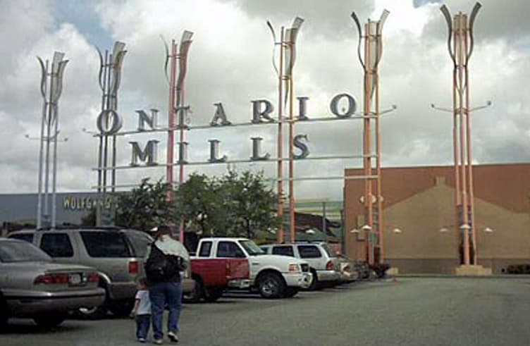 ออนตาริโอ มิลล์ เอาท์เลต