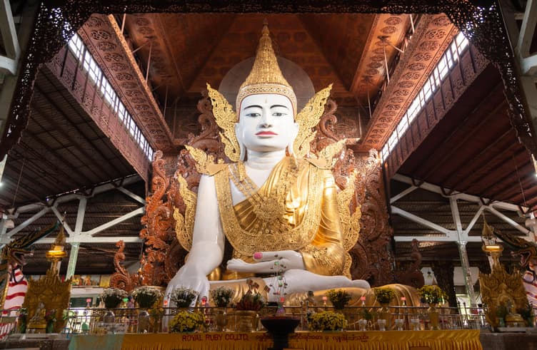 เจดีย์งาทัตจี
