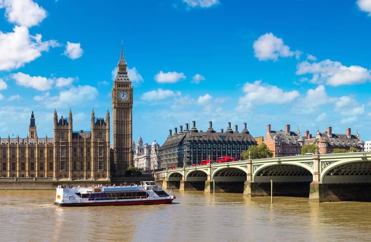 ล่องเรือแม่นําเทมส์