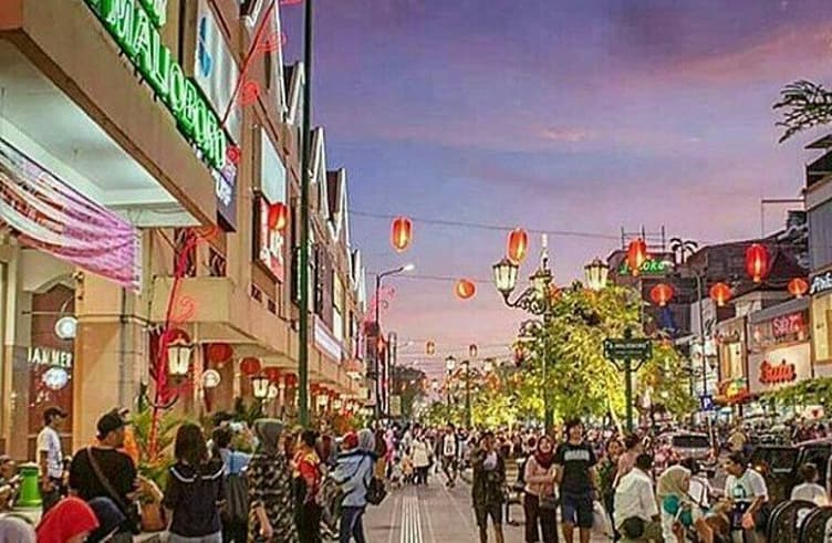 ถนนมาริโอโบโร่