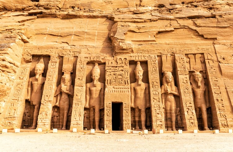 วิหารเนเฟอร์ตารี