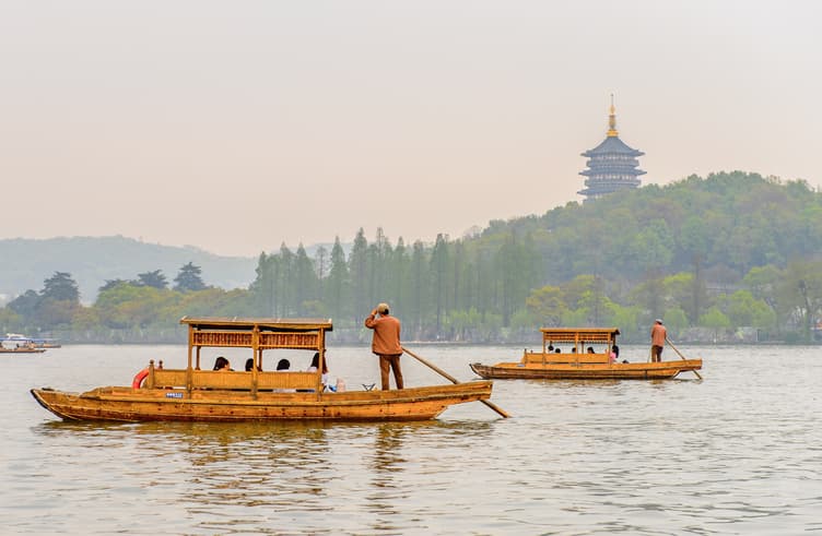 ล่องเรือทะเลสาบซีหู