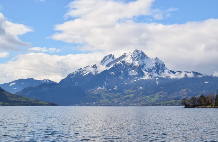 ยอดเขาพิลาทุส