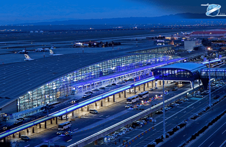 ท่าอากาศยานอิหม่ามโคมัยนี่