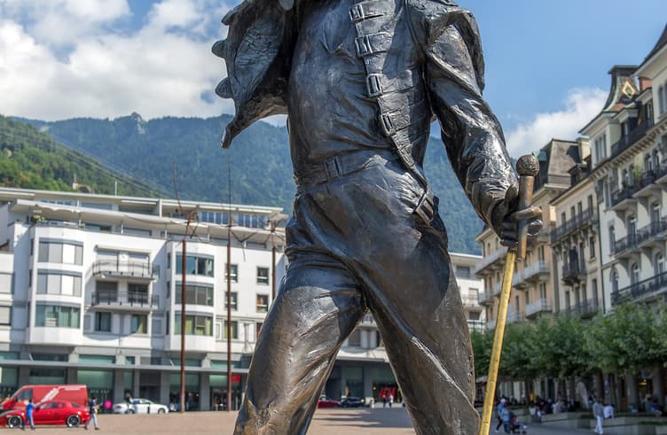 รูปปั้นเฟรดดี้ เมอร์คูรี่