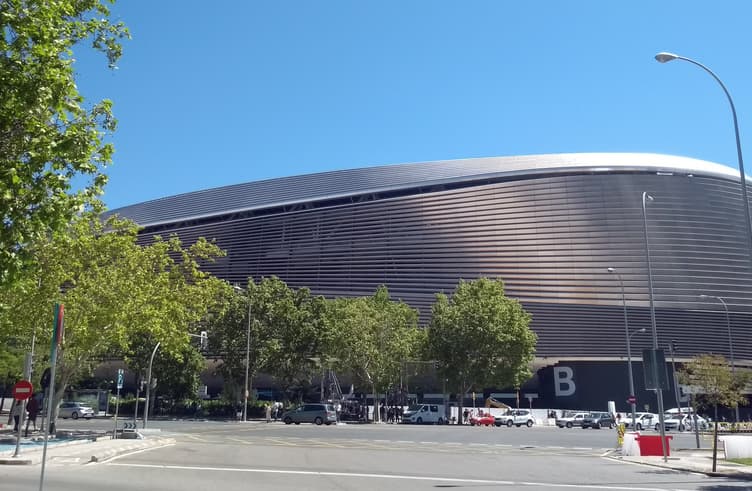 สนามซานเตียโก เบร์นาเบว