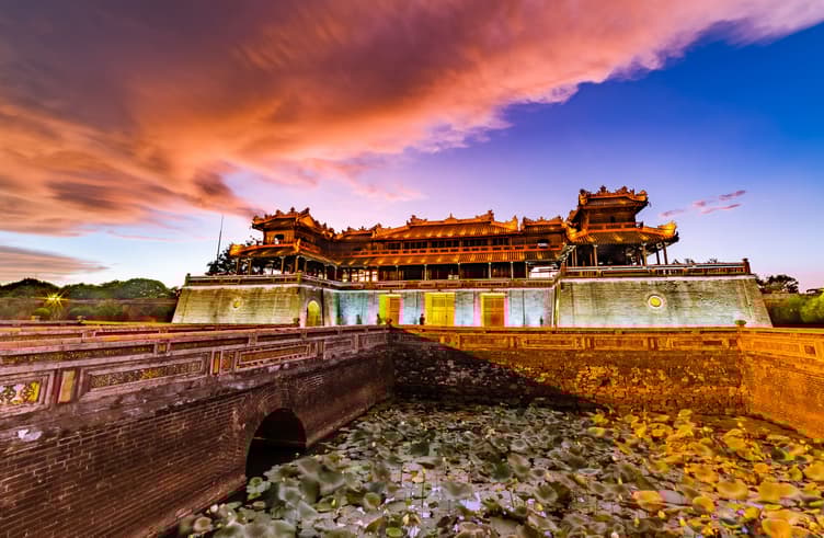 พระราชวังหลวงของกษัตริย์ราชวงศ์เหวียน