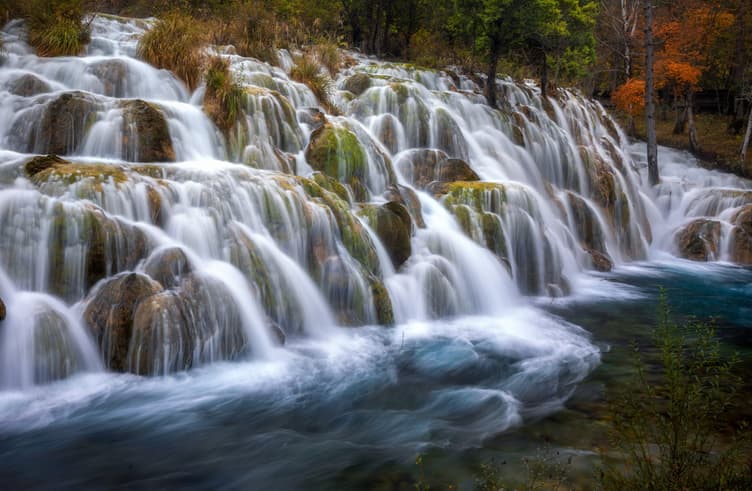 ทะเลสาบมังกรคู่