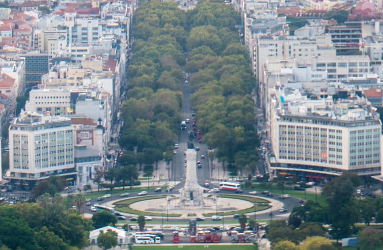 อเวนิดา ดา ลิเบอดาเด้ 